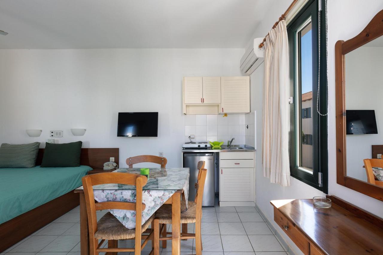 Konaki Studios & Apartments Pánormos 外观 照片